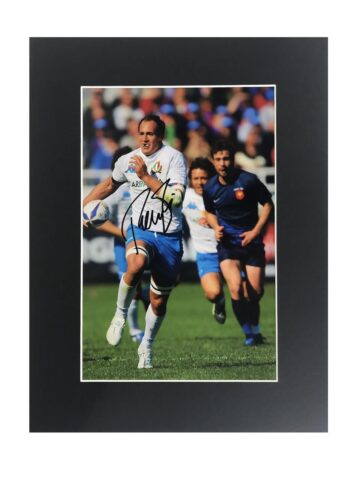 Signed Sergio Parisse Photo Display - Genuine Rugby Autograph