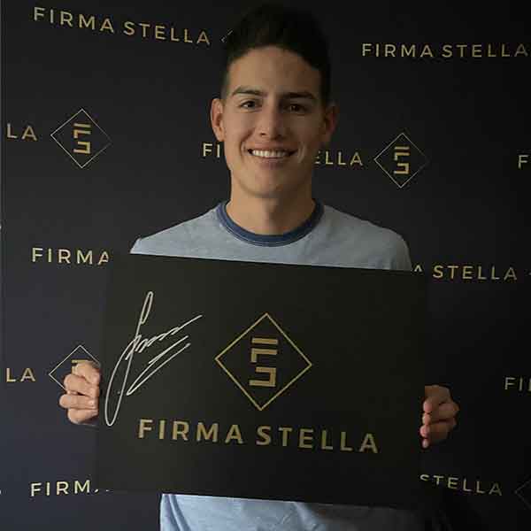 James Rodríguez Signs with Firma Stella