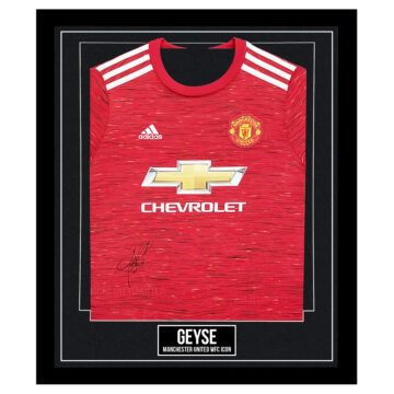 Signed Geyse Framed Shirt - Manchester United W.F.C. Icon
