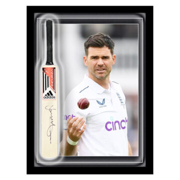 Signed James Anderson Framed Mini Bat - England Cricket Icon
