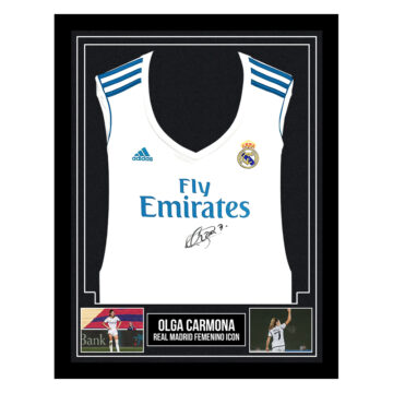 Signed Olga Carmona Framed Shirt - Real Madrid Femenino Icon