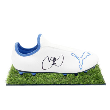Signed Jermaine Jenas Framed Boot - Newcastle United Icon