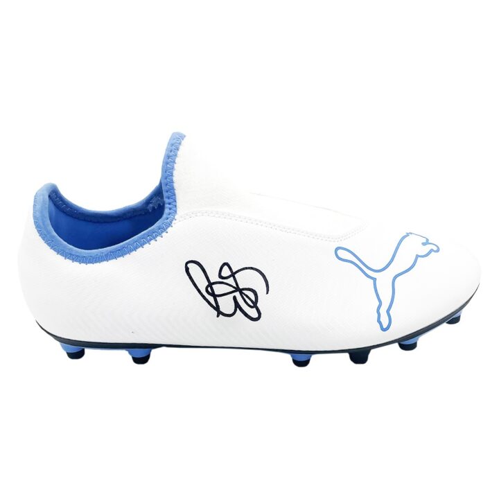 Signed Michael Essien Boot - Champions League Winner 2012