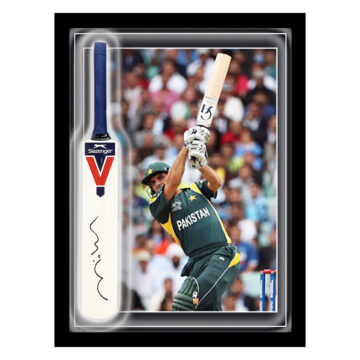 Signed Misbah-ul-Haq Mini Bat Framed Dome - T20 World Cup Winner 2009
