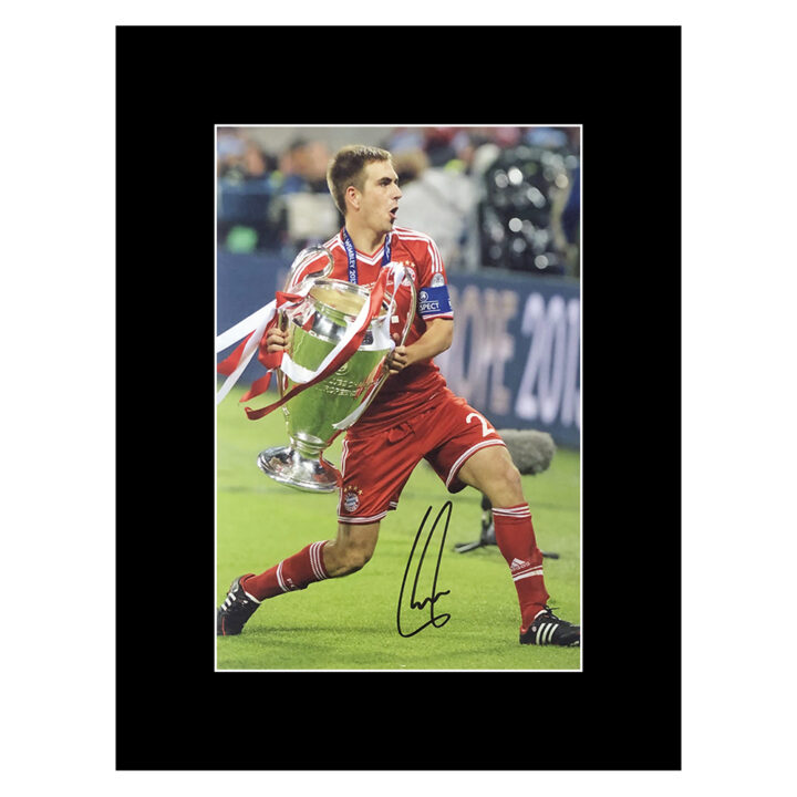 Signed Philipp Lahm Photo Display 16x12 - Champions League Winner 2013