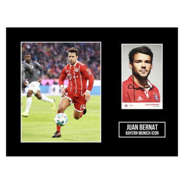 Signed Juan Bernat Photo Display 16x12 - Bayern Munich Icon