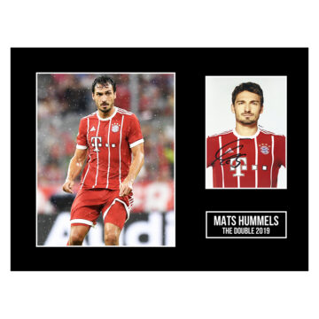 Signed Mats Hummels Photo Display 16x12 - The Double 2019