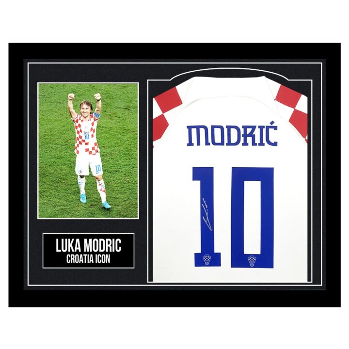 Framed Luka Modric Signed Shirt - Croatia Icon