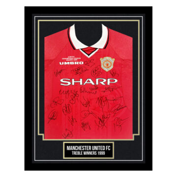 Manchester United Signed Framed Shirt - The Treble Limited Edition - Gold Design