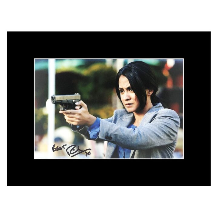 Signed Parminder Nagra Photo Display 8x6 - D.I Ray Icon