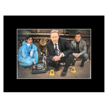 Neil Dudgeon Autographed Photo Display 8x6 - TV Icon