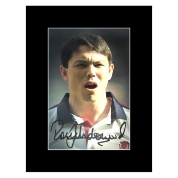 Signed Rory Underwood Photo Display 8x6 - England Rugby Icon